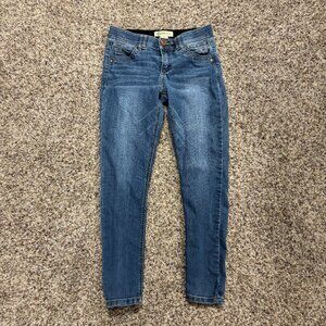 Democracy Skinny Jeans - Women's Size 2 - Preowned - 2069